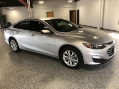 Used 2019  Chevrolet Malibu 4d Sedan LT at Carrikers Auto Outlet near Oskaloosa&comma; IA