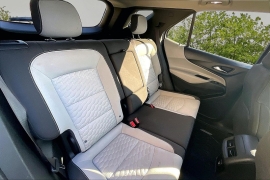 Used 2020  Chevrolet Equinox 4d SUV AWD LT w&sol;2FL at Carrikers Auto Outlet near Oskaloosa&comma; IA