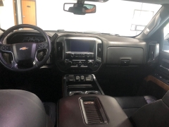 Used 2018  Chevrolet Silverado 1500 4WD Double Cab LTZ at Carrikers Auto Outlet near Oskaloosa&comma; IA