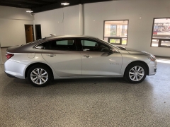 Used 2019  Chevrolet Malibu 4d Sedan LT at Carrikers Auto Outlet near Oskaloosa&comma; IA