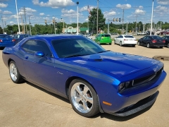 Used 2012  Dodge Challenger 2d Coupe R&sol;T at Carrikers Auto Outlet near Oskaloosa&comma; IA
