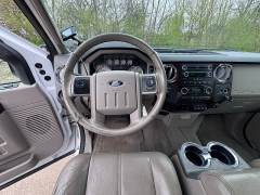 Used 2010  Ford Super Duty F-250 4WD Supercab Lariat at Carrikers Auto Outlet near Oskaloosa&comma; IA