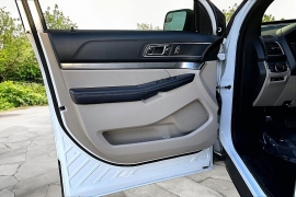 Used 2018  Ford Explorer 4d SUV FWD XLT Ecoboost at Carrikers Auto Outlet near Oskaloosa&comma; IA