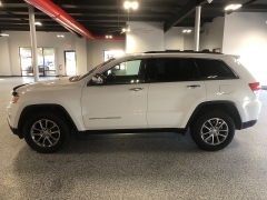 Used 2016  Jeep Grand Cherokee 4d SUV 4WD Limited at Carrikers Auto Outlet near Oskaloosa&comma; IA