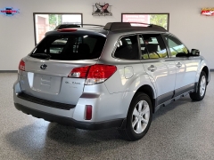 Used 2013  Subaru Outback 4d SUV i Premium CVT PZEV at Carrikers Auto Outlet near Oskaloosa&comma; IA