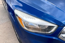 Used 2017  Ford Escape 4d SUV 4WD SE at Carrikers Auto Outlet near Oskaloosa&comma; IA