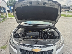Used 2014  Chevrolet Cruze 4d Sedan LT2 AT at Carrikers Auto Outlet near Oskaloosa&comma; IA