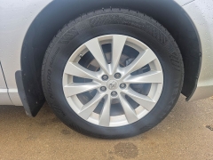 Used 2014  Toyota Venza 4d SUV AWD LE at Carrikers Auto Outlet near Oskaloosa&comma; IA