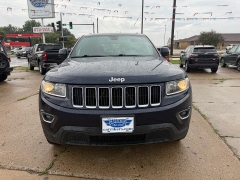 Used 2016  Jeep Grand Cherokee 4d SUV 4WD Laredo at Carrikers Auto Outlet near Oskaloosa&comma; IA