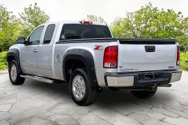 Used 2013  GMC Sierra 1500 4WD Ext Cab SLE at Carrikers Auto Outlet near Oskaloosa&comma; IA