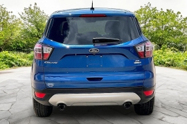 Used 2017  Ford Escape 4d SUV 4WD SE at Carrikers Auto Outlet near Oskaloosa&comma; IA