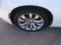Used 2019 Chrysler 300 4d Sedan RWD Limited at Carrikers Auto Outlet near Oskaloosa, IA
