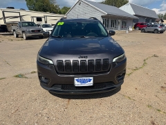 Used 2020  Jeep Cherokee 4d SUV 4WD Latitude Plus Altitude 2&period;0L at Carrikers Auto Outlet near Oskaloosa&comma; IA