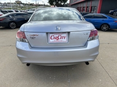 Used 2008  Honda Accord Sedan 4d EX-L V6 at Carrikers Auto Outlet near Oskaloosa&comma; IA