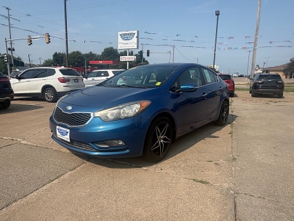 Used 2014 Kia Forte 4d Sedan EX at Carrikers Auto Outlet near Oskaloosa, IA