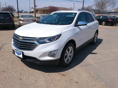Used 2020 Chevrolet Equinox 4d SUV AWD Premier w/1LZ at Carrikers Auto Outlet near Oskaloosa, IA