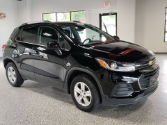 Used 2017  Chevrolet Trax 4d SUV AWD LT at Carrikers Auto Outlet near Oskaloosa&comma; IA