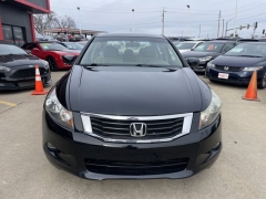 Used 2008  Honda Accord Sedan 4d EX V6 at Carrikers Auto Outlet near Oskaloosa&comma; IA
