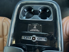 Used 2019 Lincoln Navigator 4d SUV 4WD Reserve at Carrikers Auto Outlet near Oskaloosa, IA