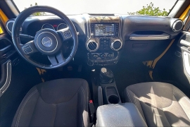 Used 2015  Jeep Wrangler Unlimited 4d Convertible Sahara at Carrikers Auto Outlet near Oskaloosa&comma; IA