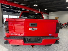 Used 2016  Chevrolet Silverado 1500 4WD Crew Cab LT Z71 at Carrikers Auto Outlet near Oskaloosa&comma; IA