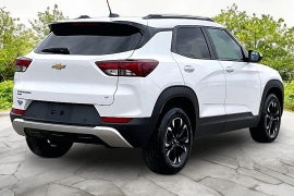 Used 2023  Chevrolet Trailblazer AWD 4dr LT at Carrikers Auto Outlet near Oskaloosa&comma; IA