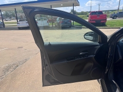 Used 2016 Chevrolet Cruze Limited 4d Sedan LT w/2LT at Carrikers Auto Outlet near Oskaloosa, IA
