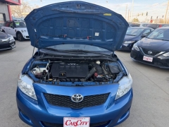 Used 2009  Toyota Corolla 4d Sedan LE at Carrikers Auto Outlet near Oskaloosa&comma; IA