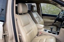 Used 2015  Jeep Grand Cherokee 4d SUV 4WD Limited at Carrikers Auto Outlet near Oskaloosa&comma; IA