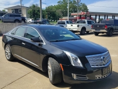 Used 2014  Cadillac XTS 4d Sedan Platinum AWD at Carrikers Auto Outlet near Oskaloosa&comma; IA