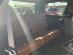 Used 2019 Lincoln Navigator 4d SUV 4WD Reserve at Carrikers Auto Outlet near Oskaloosa, IA