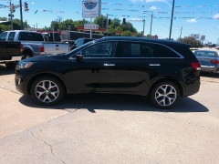 Used 2018 Kia Sorento 4d SUV AWD SX at Carrikers Auto Outlet near Oskaloosa, IA