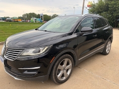  2017 Lincoln MKC 4d SUV FWD Premiere at Carrikers Auto Outlet near Oskaloosa&comma; IA