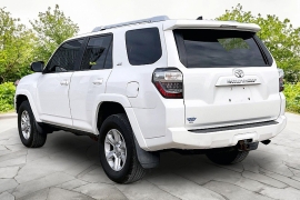 Used 2017  Toyota 4Runner 4d SUV 4WD SR5 at Carrikers Auto Outlet near Oskaloosa&comma; IA