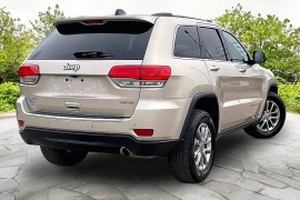 Used 2015  Jeep Grand Cherokee 4d SUV 4WD Limited at Carrikers Auto Outlet near Oskaloosa&comma; IA