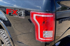 Used 2016  Ford F-150 4WD SuperCrew XLT 5 1&sol;2 at Carrikers Auto Outlet near Oskaloosa&comma; IA