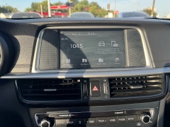 Used 2020  Kia Optima 4d Sedan LX at Carrikers Auto Outlet near Oskaloosa&comma; IA