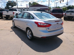 Used 2014 Ford Focus 4d Sedan SE at Carrikers Auto Outlet near Oskaloosa, IA