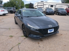 Used 2021 Hyundai Elantra SEL IVT at Carrikers Auto Outlet near Oskaloosa, IA