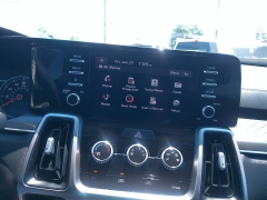 Used 2022 Kia Sorento LX FWD at Carrikers Auto Outlet near Oskaloosa, IA
