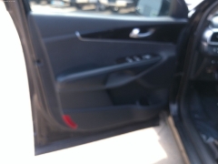 Used 2019 Kia Sorento 4d SUV FWD EX at Carrikers Auto Outlet near Oskaloosa, IA