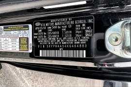 Used 2019  Kia Sorento 4d SUV FWD EX at Carrikers Auto Outlet near Oskaloosa&comma; IA