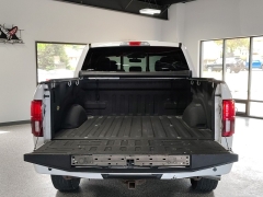 Used 2018  Ford F-150 4WD SuperCrew Lariat 5 1&sol;2 at Carrikers Auto Outlet near Oskaloosa&comma; IA