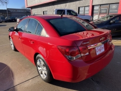Used 2014  Chevrolet Cruze 4d Sedan LS AT at Carrikers Auto Outlet near Oskaloosa&comma; IA