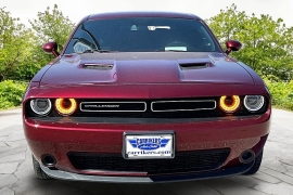 Used 2019  Dodge Challenger 2d Coupe RWD SXT at Carrikers Auto Outlet near Oskaloosa&comma; IA