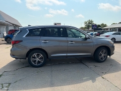 Used 2020  INFINITI QX60 4d SUV FWD PURE at Carrikers Auto Outlet near Oskaloosa&comma; IA