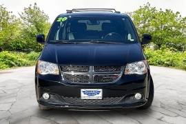 Used 2020  Dodge Grand Caravan 4d Wagon SXT at Carrikers Auto Outlet near Oskaloosa&comma; IA