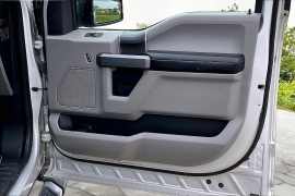 Used 2017  Ford F-150 4WD SuperCab XLT at Carrikers Auto Outlet near Oskaloosa&comma; IA