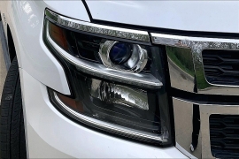 Used 2016  Chevrolet Suburban 4d SUV 4WD LT at Carrikers Auto Outlet near Oskaloosa&comma; IA