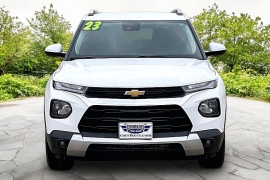 Used 2023  Chevrolet Trailblazer AWD 4dr LT at Carrikers Auto Outlet near Oskaloosa&comma; IA